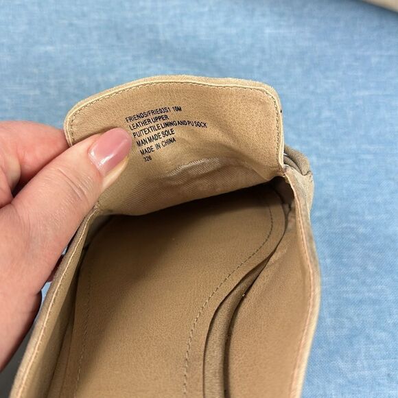 Steve Madden Friends Tan Suede Chain Pointed-Toe Loafer Slides Size 10 M - Picture 7 of 8